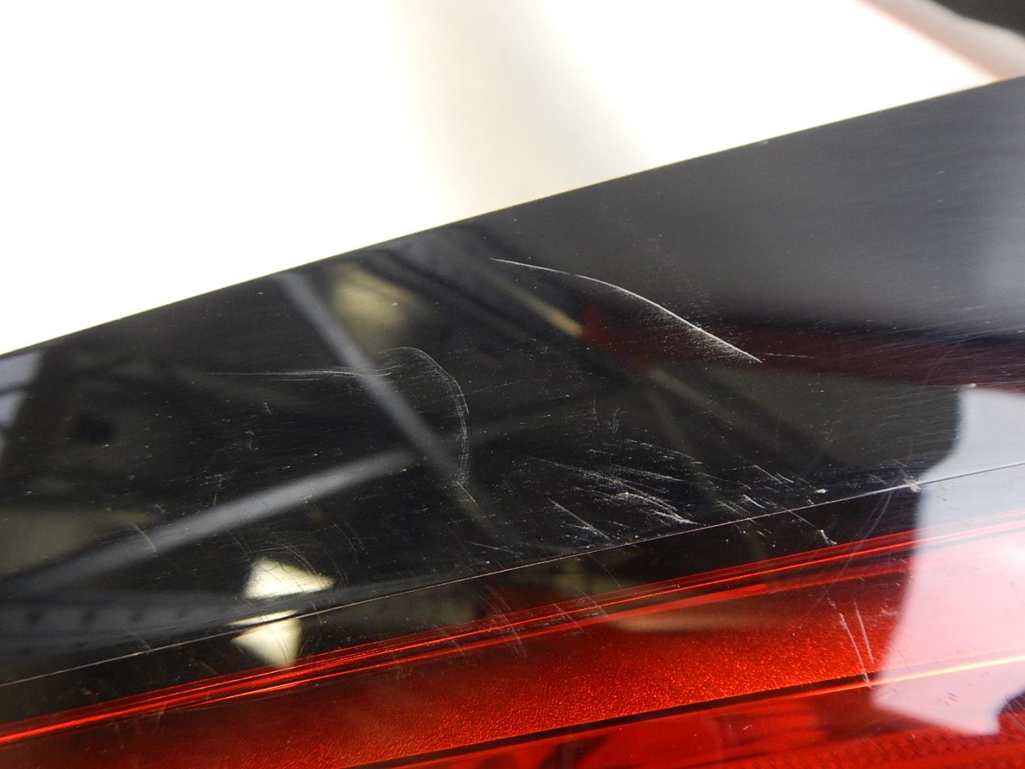 Фонарь задний левый