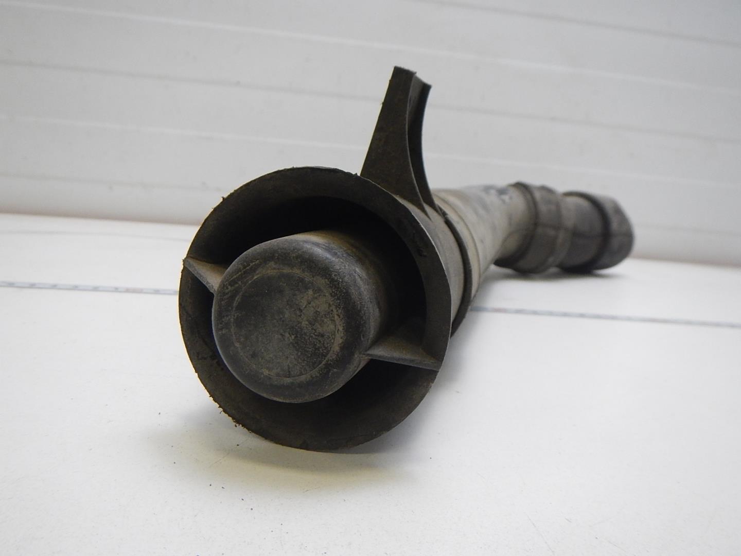 Патрубок воздушного фильтра