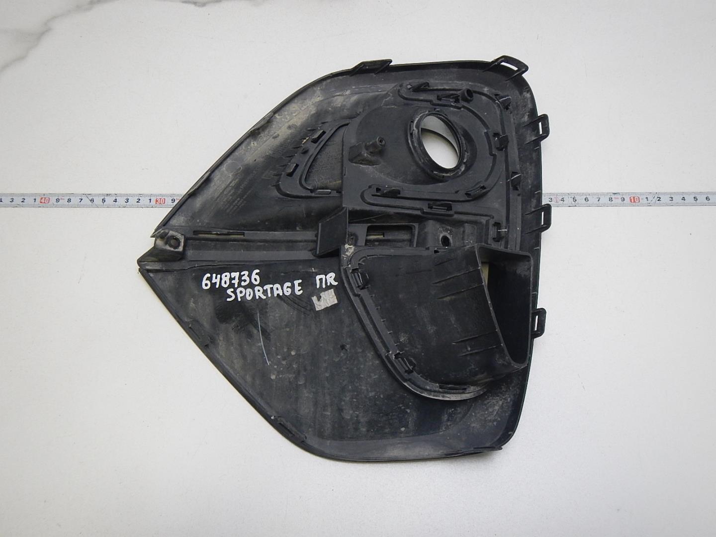 Решетка в бампер правая