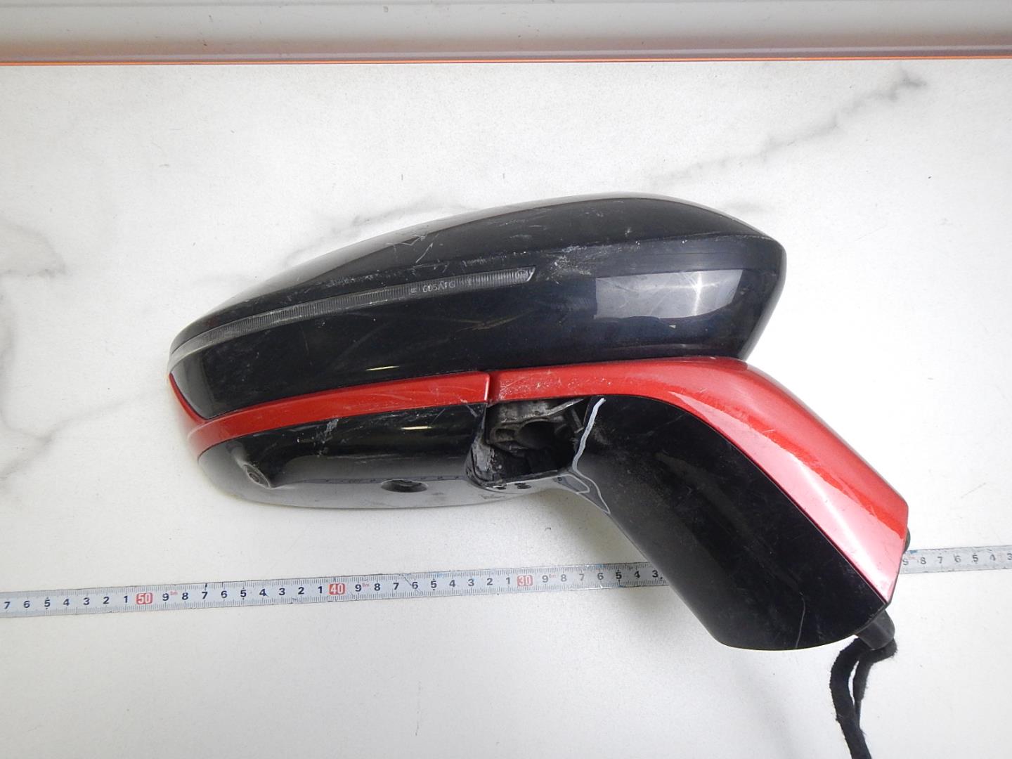 Зеркало правое электрическое