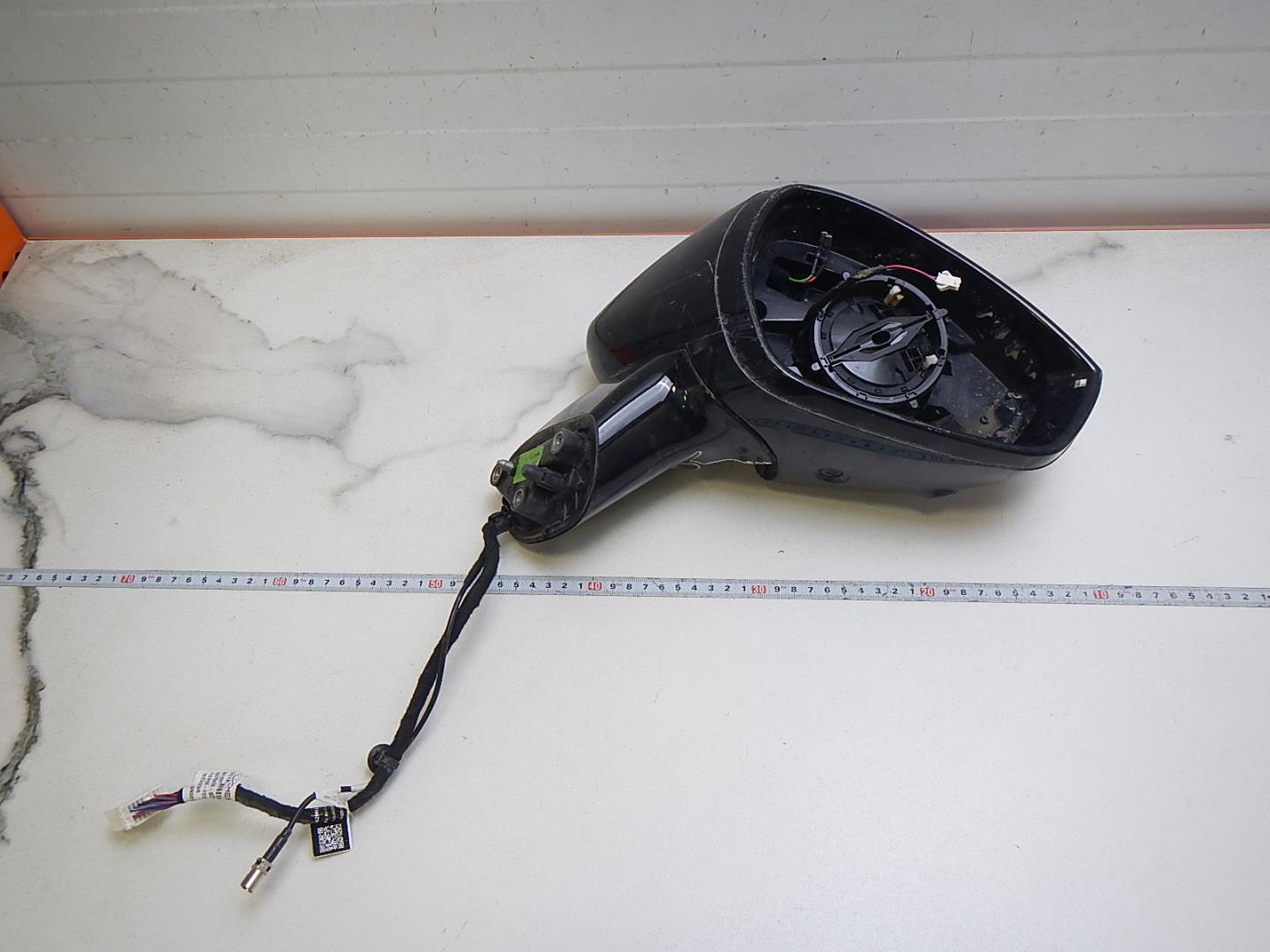 Зеркало правое электрическое