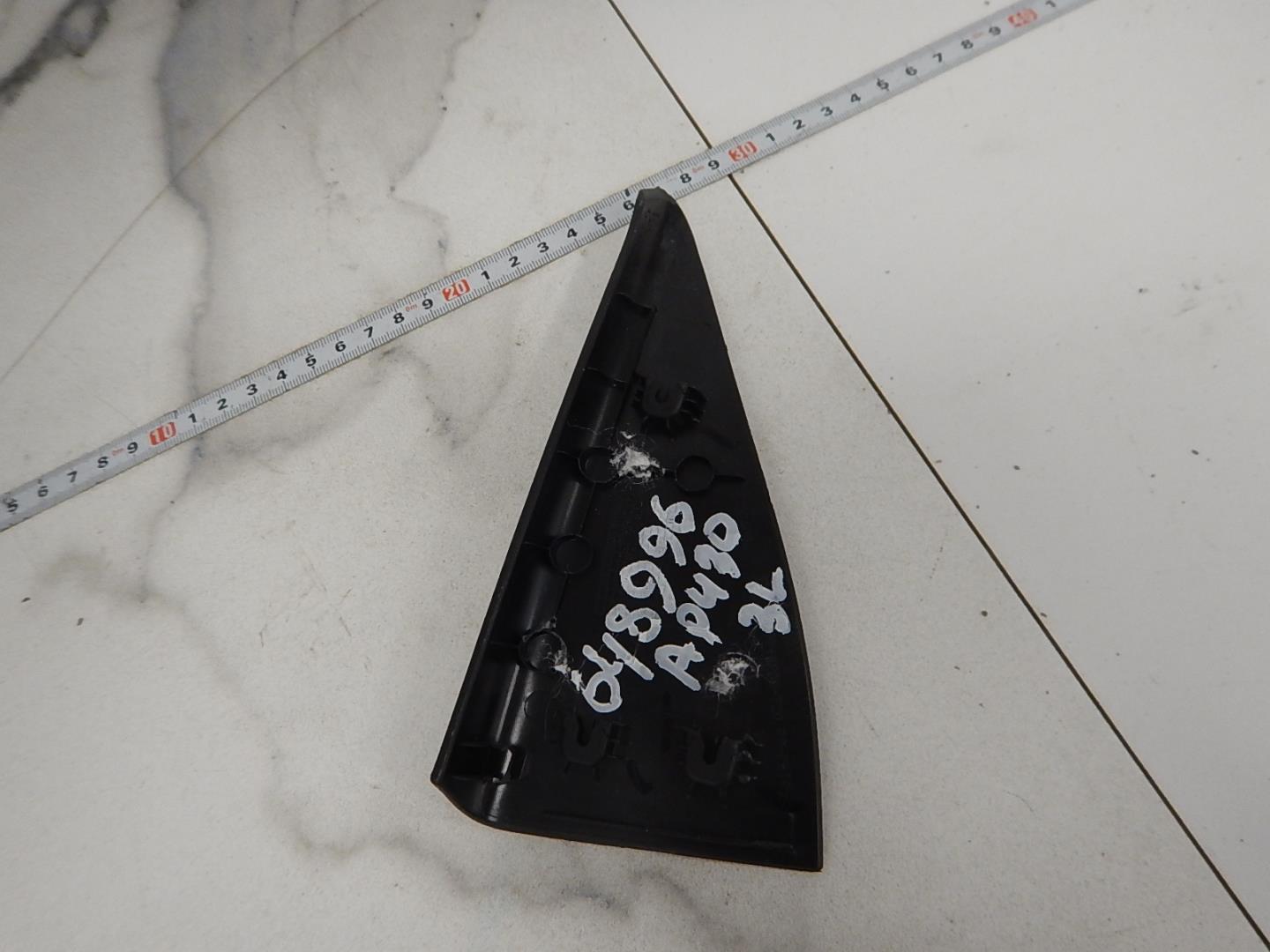 Накладка двери задней левой