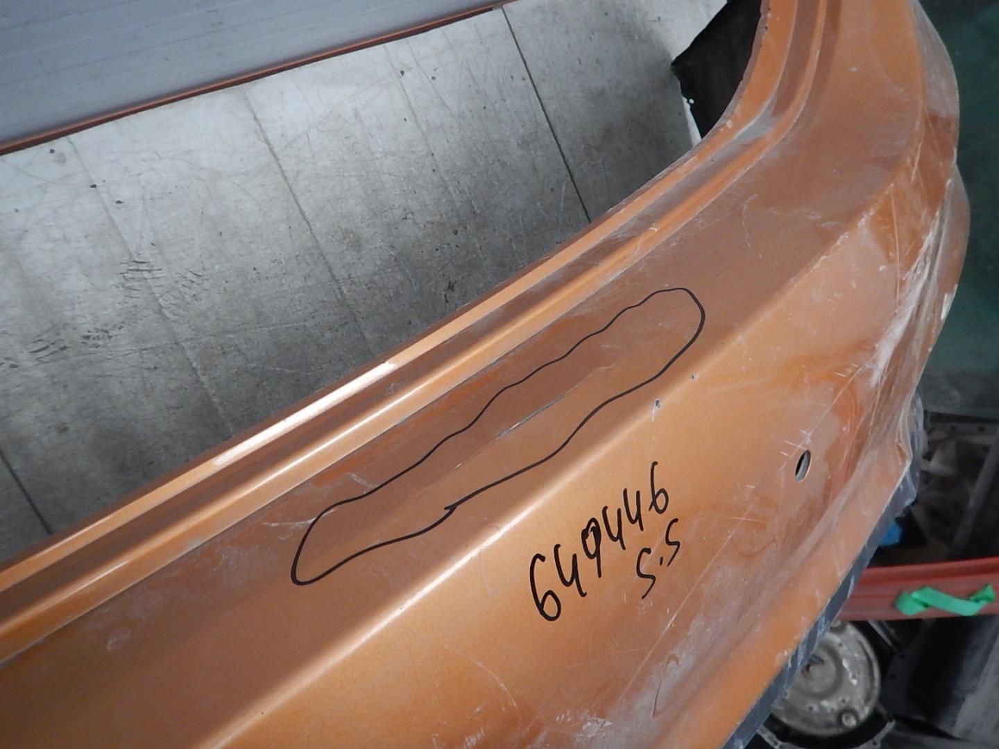 Бампер задний