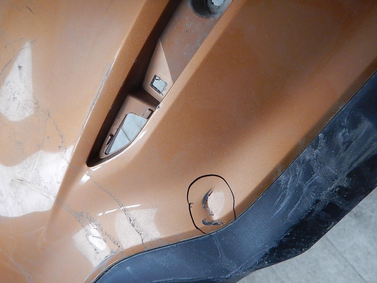 Бампер задний