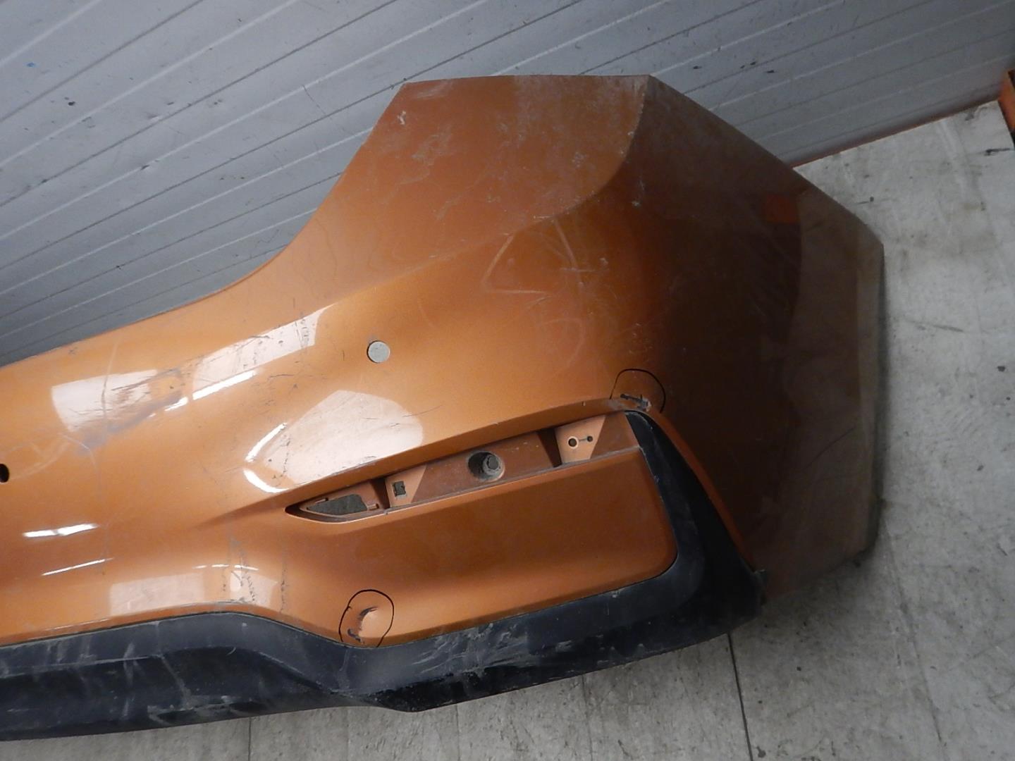 Бампер задний