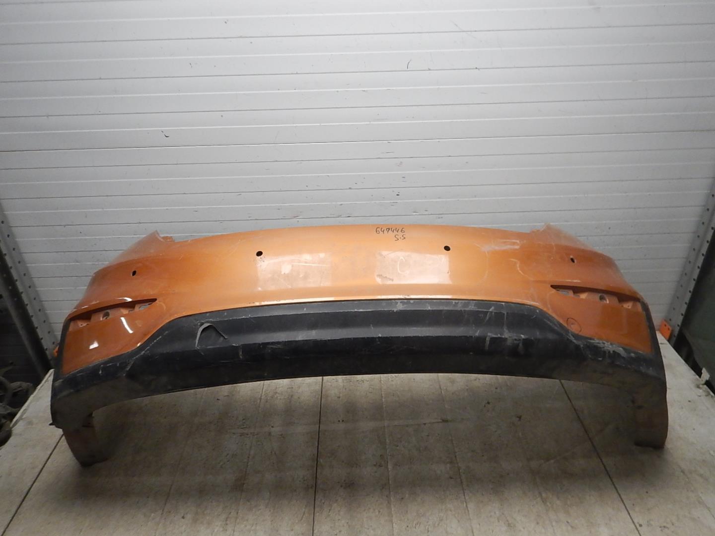 Бампер задний