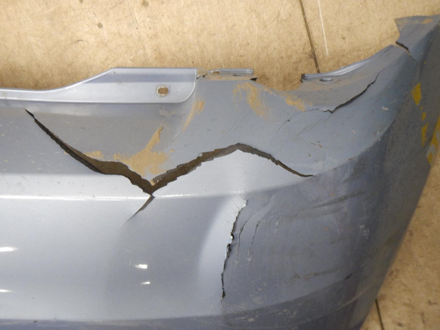 Бампер задний