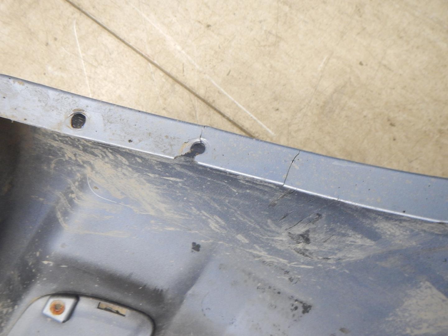 Бампер задний