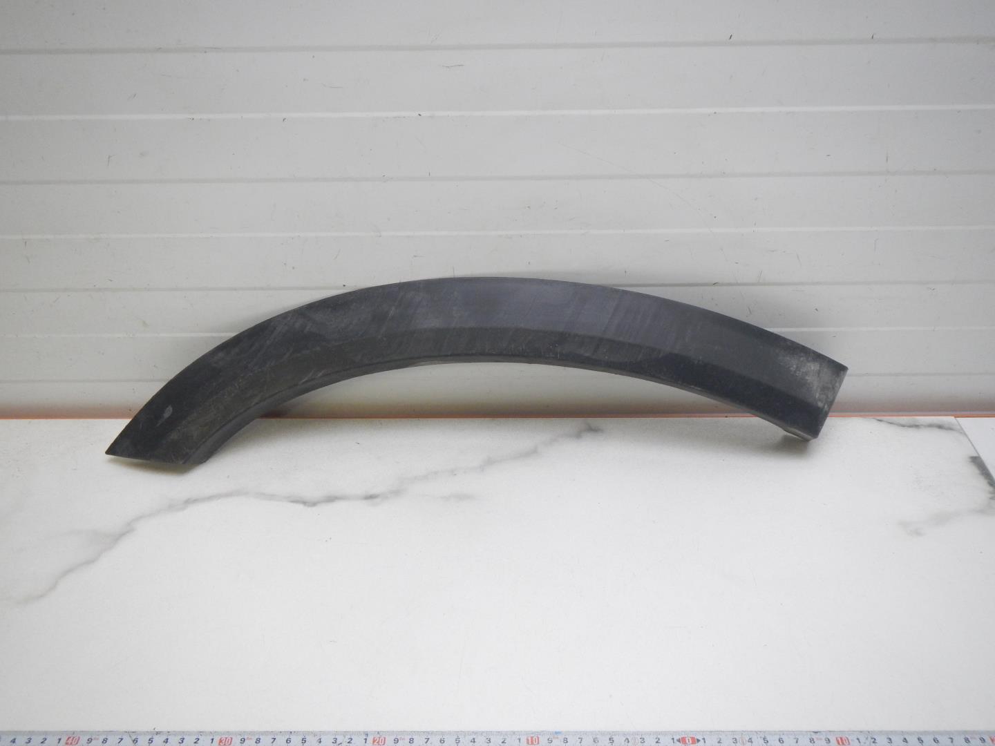 Накладка двери задней правой