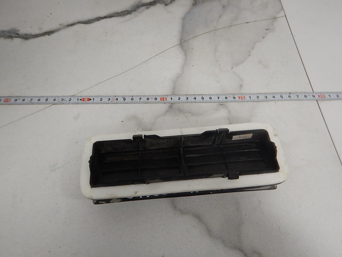 Решетка вентиляционная