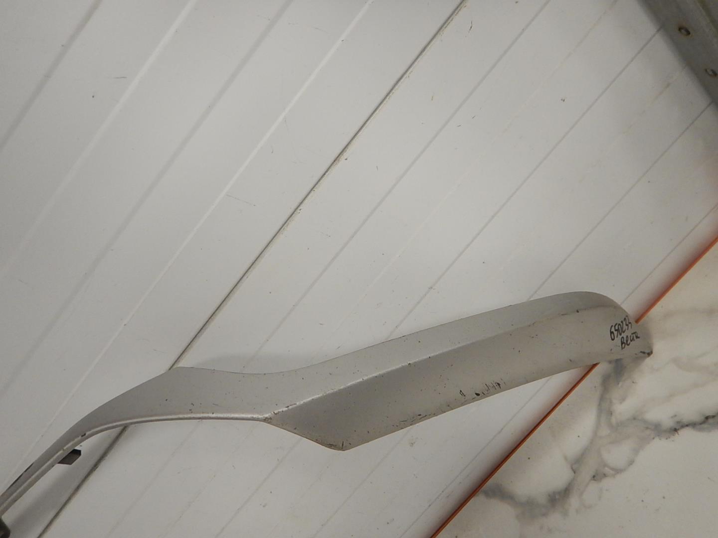 Накладка переднего бампера