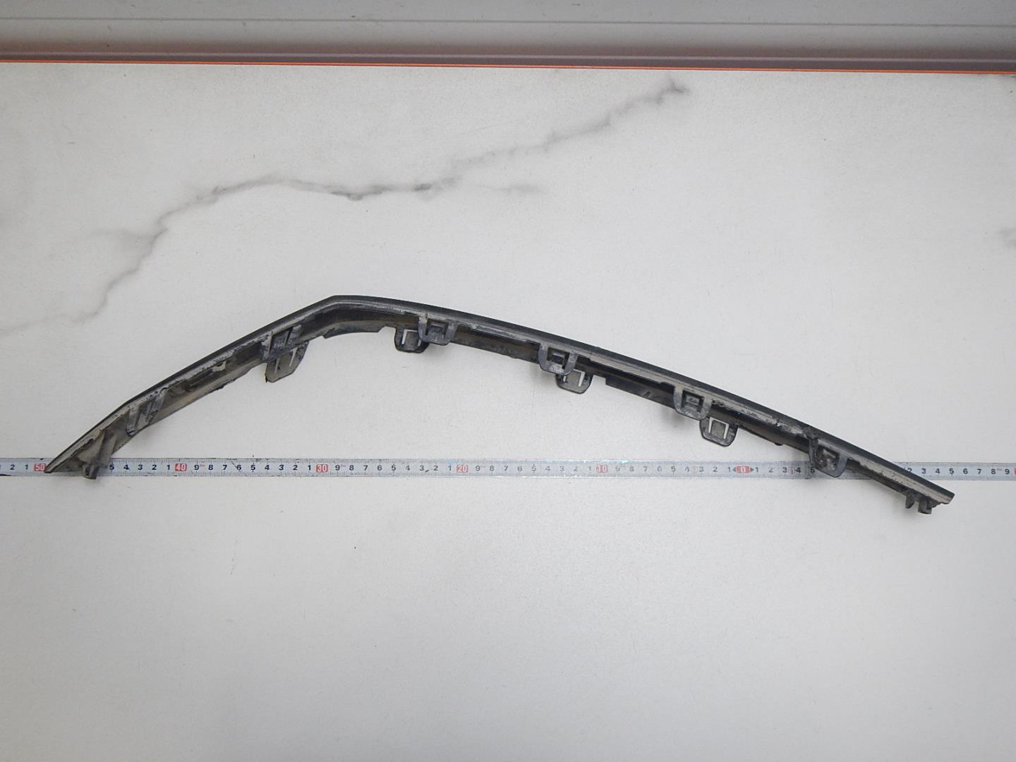 Молдинг заднего бампера