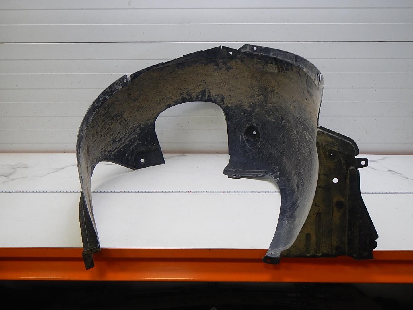 Локер передний правый