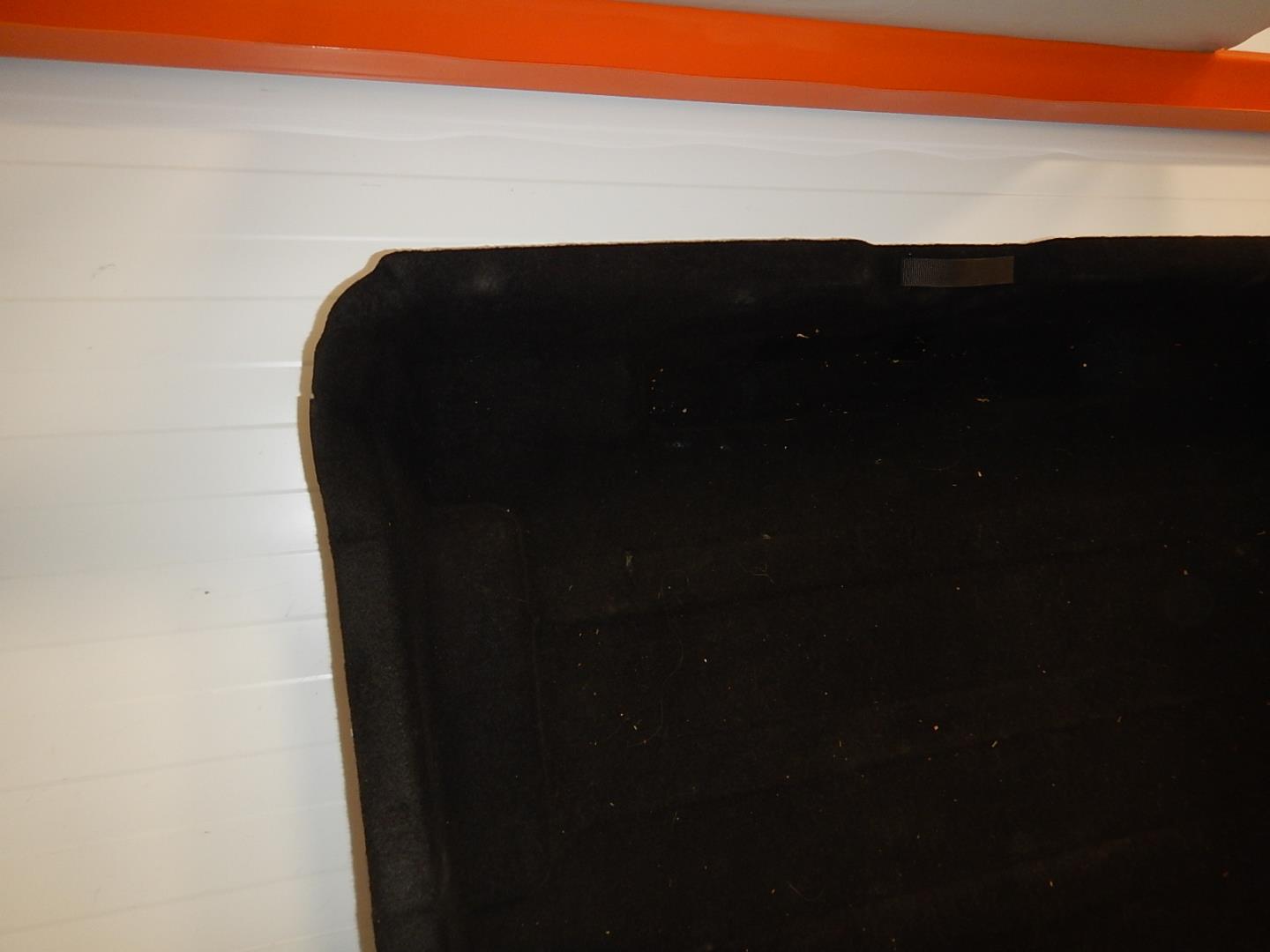 Пол багажника