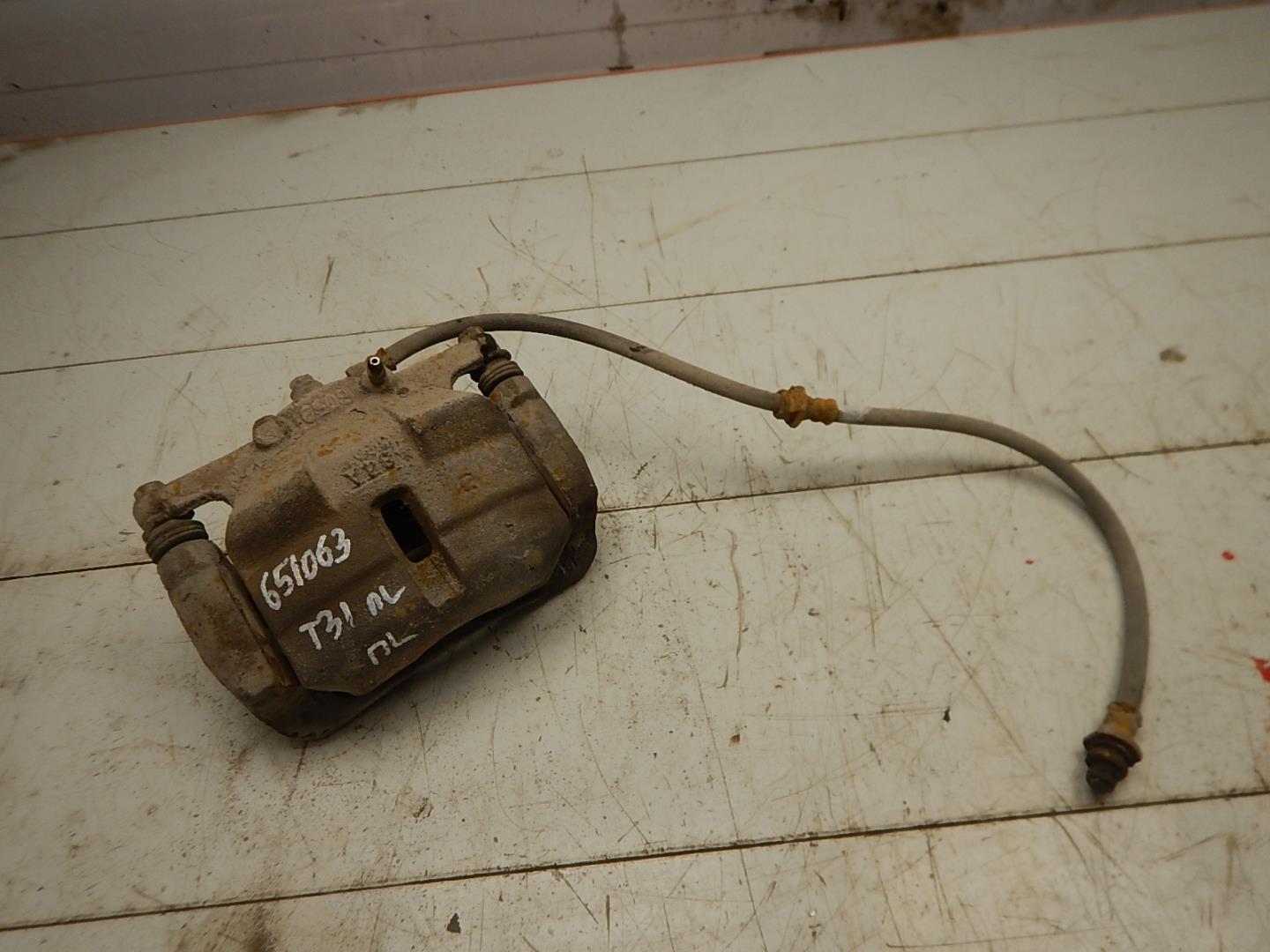 Суппорт передний левый