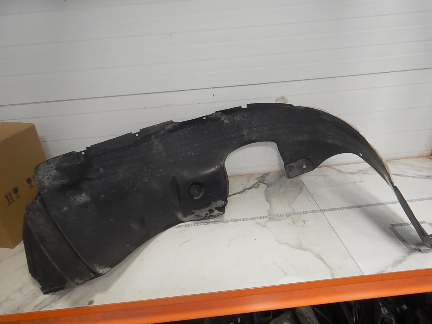 Локер передний левый