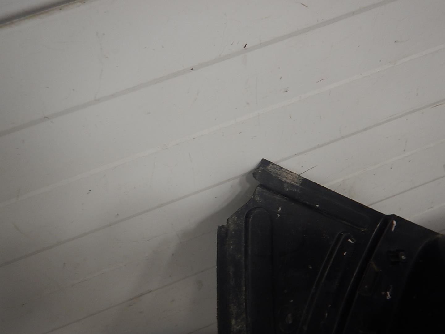 Локер передний левый