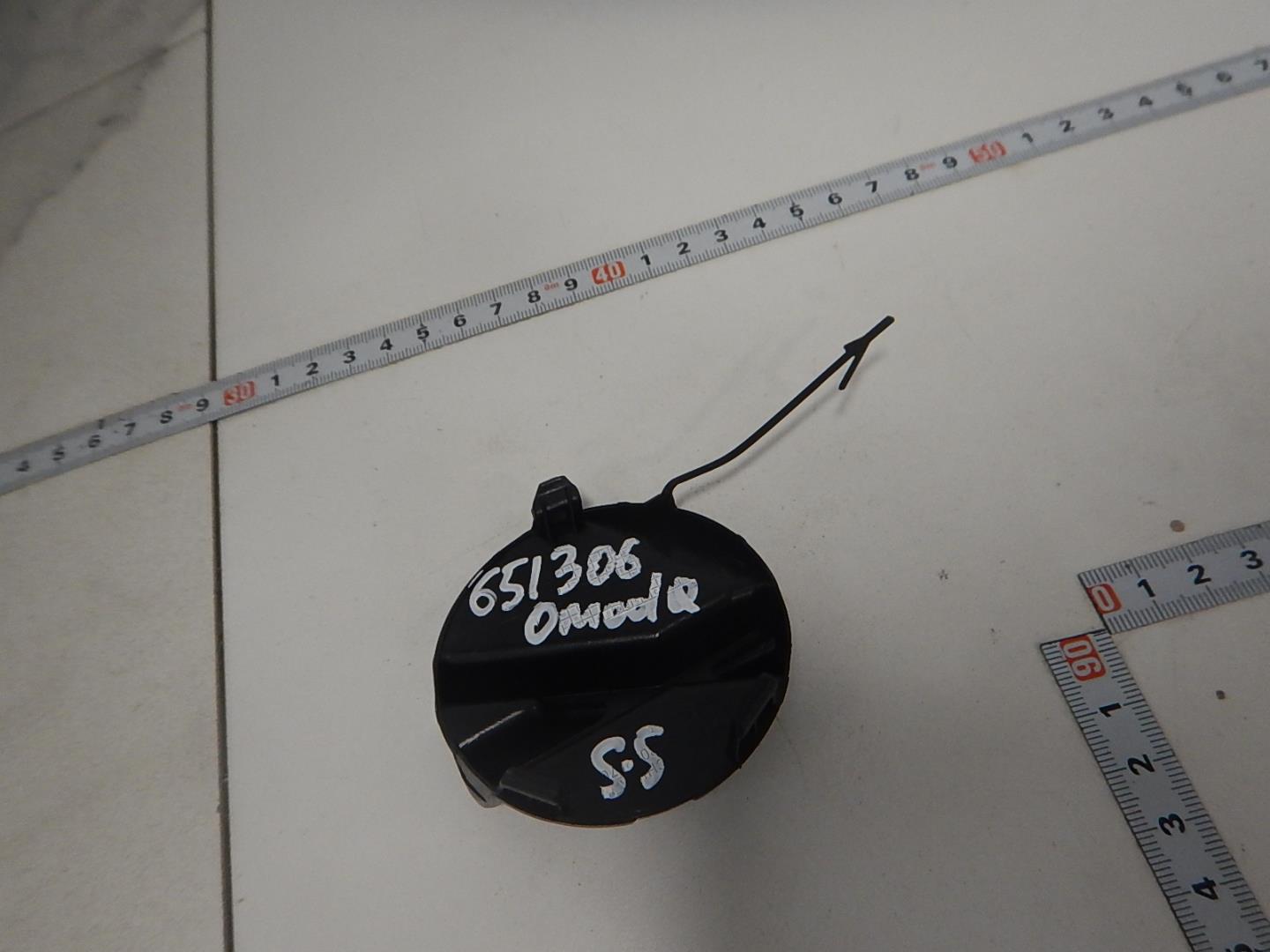 Заглушка буксировочного крюка