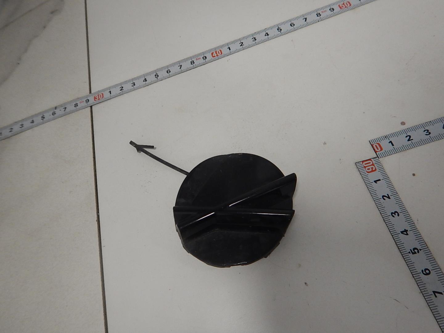 Заглушка буксировочного крюка