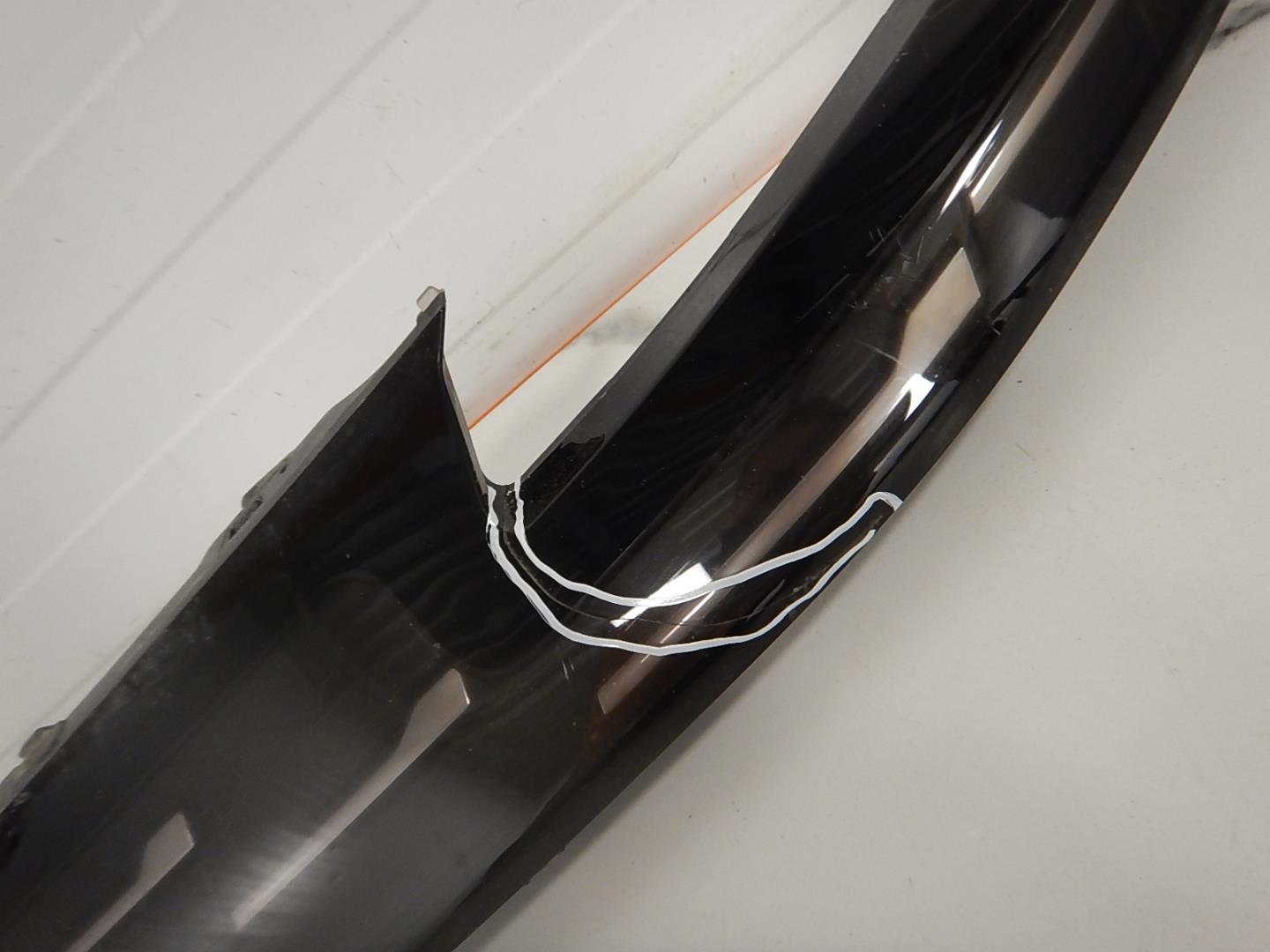 Накладка переднего бампера