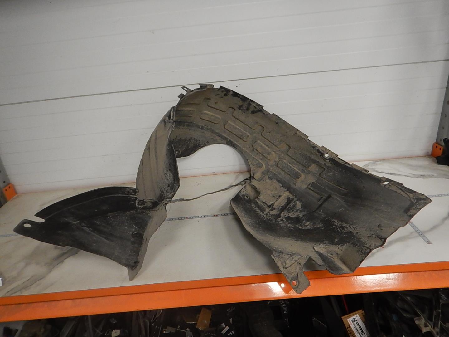 Локер передний левый