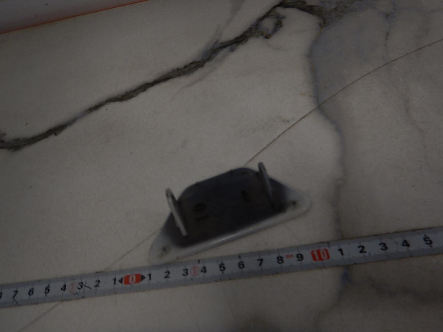 Крышка форсунки омывателя фар