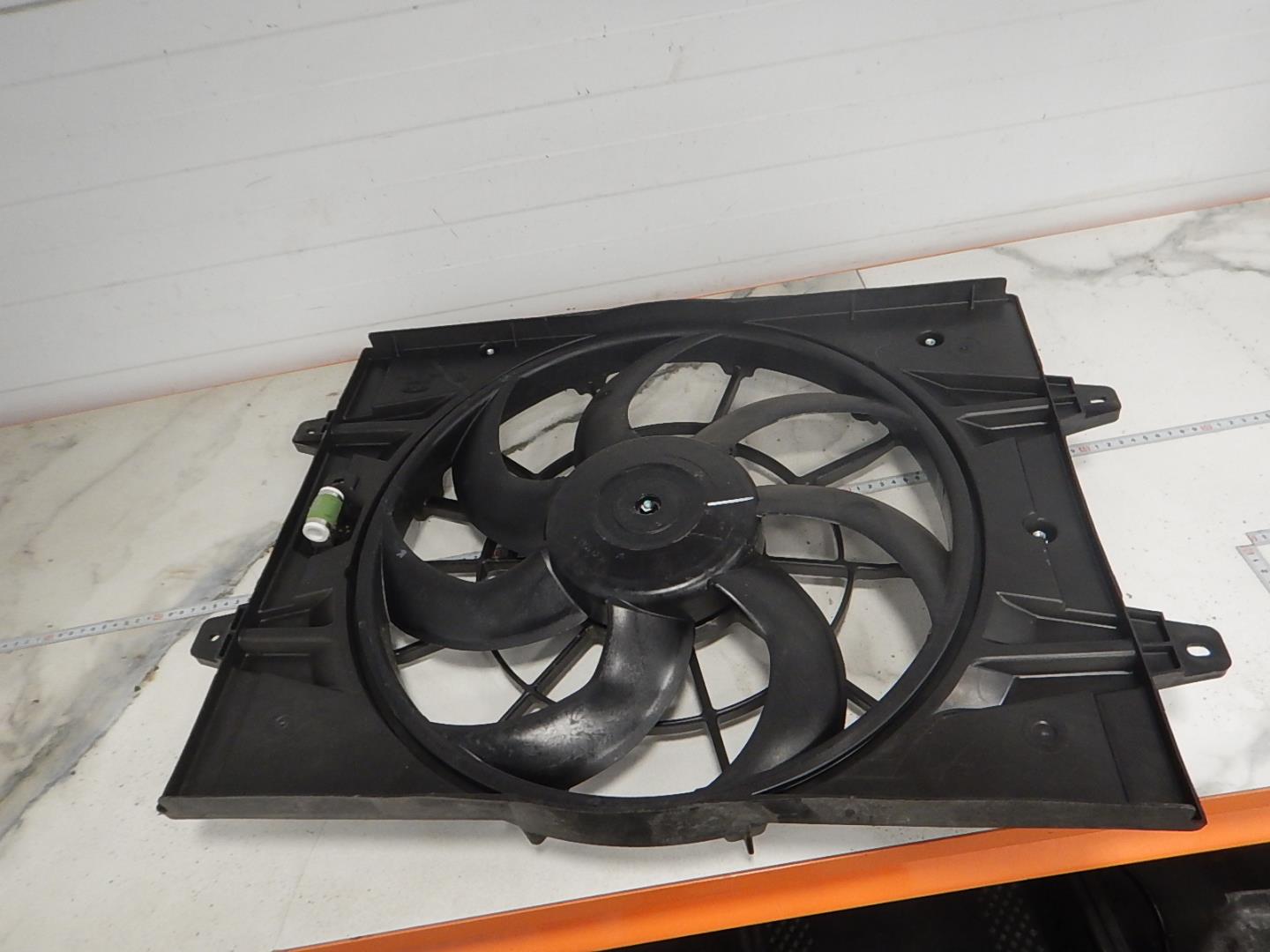 Диффузор вентилятора