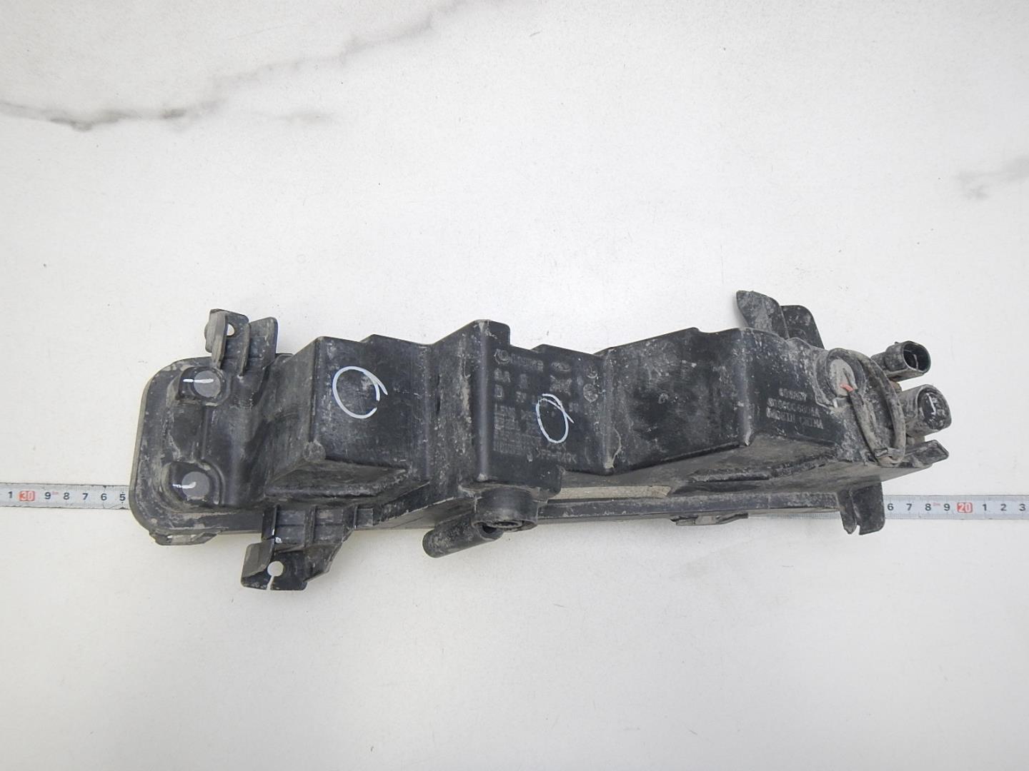 Фара противотуманная правая