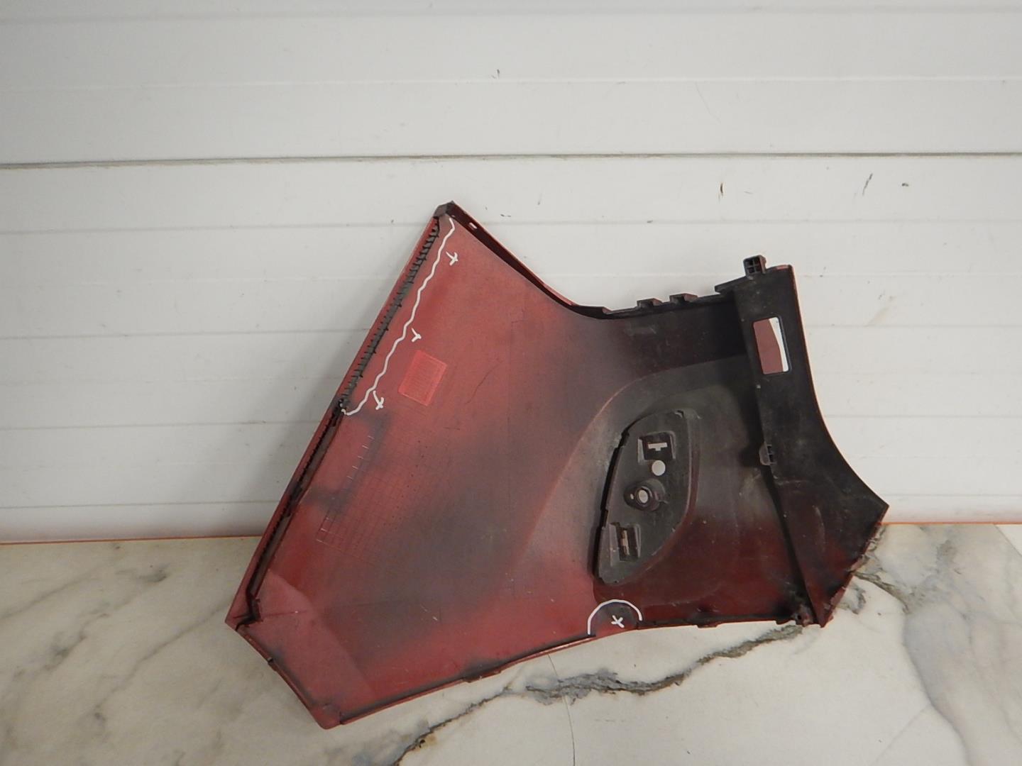 Бампер задний