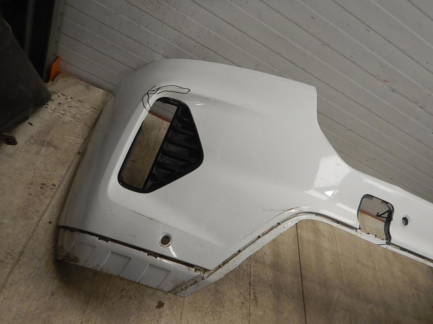 Бампер передний