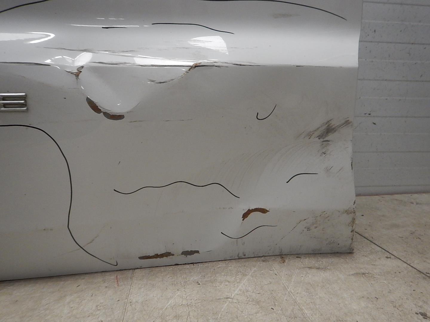 Дверь передняя левая