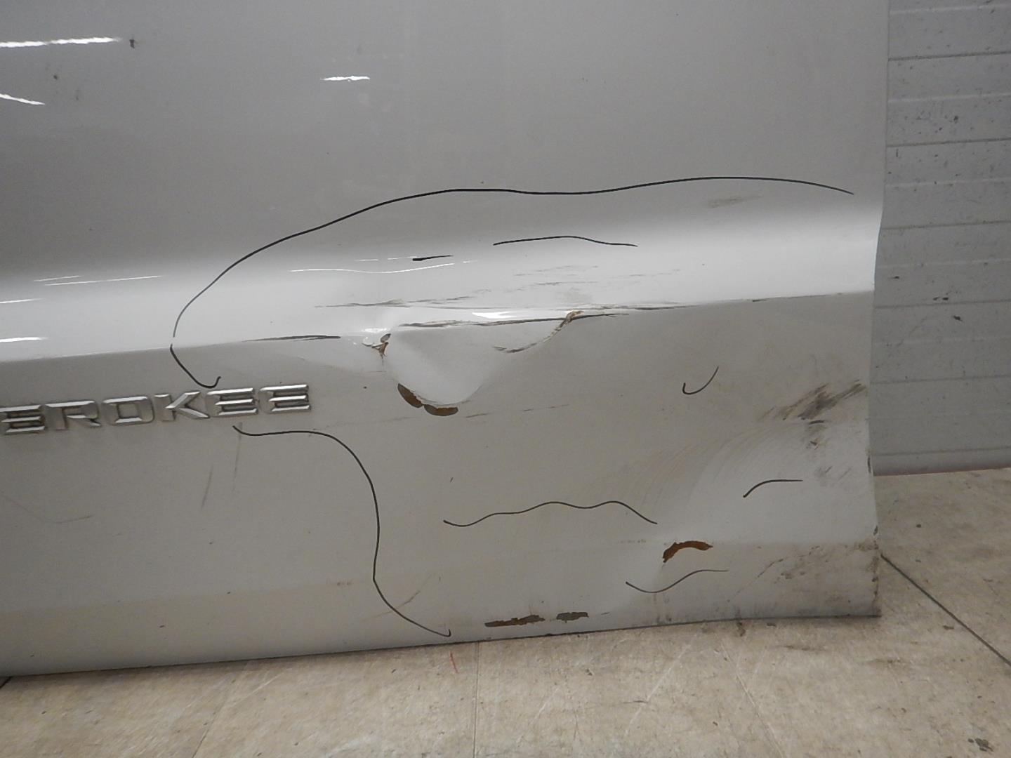 Дверь передняя левая