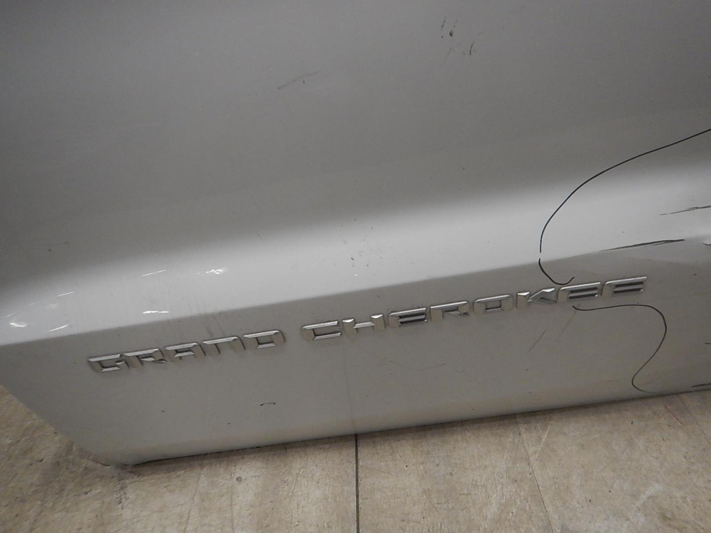 Дверь передняя левая