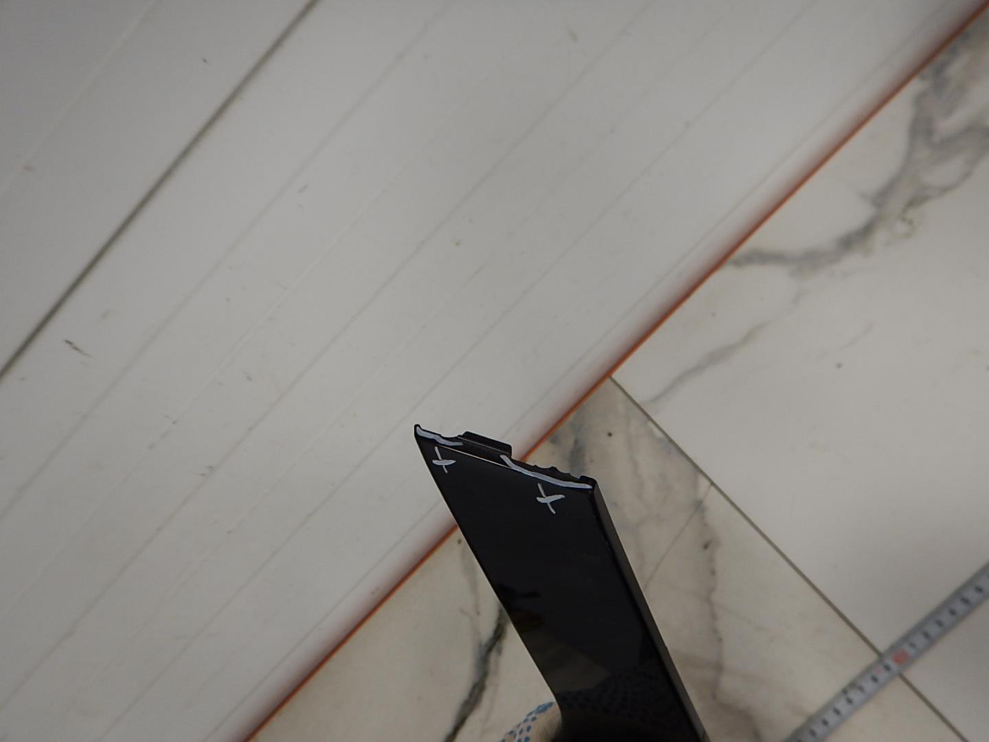 Накладка двери задней левой