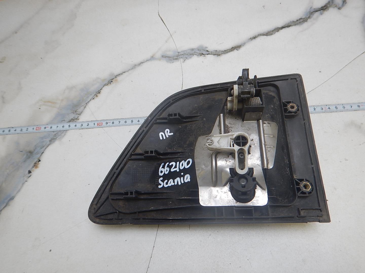 Ручка двери передней наружная правая