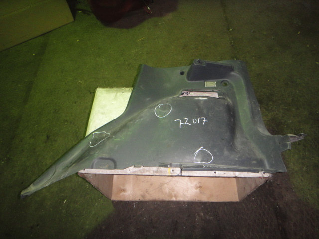 Обшивка багажника