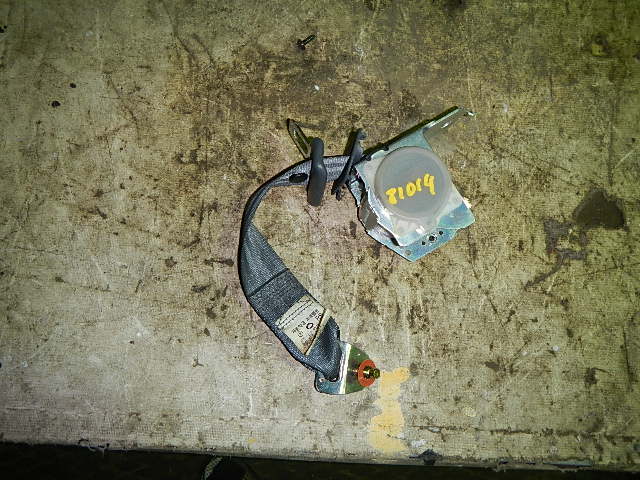 Ремень безопасности