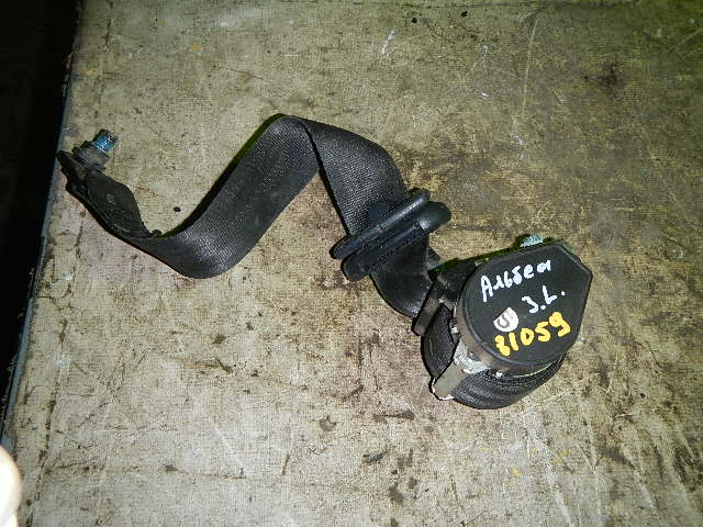 Ремень безопасности