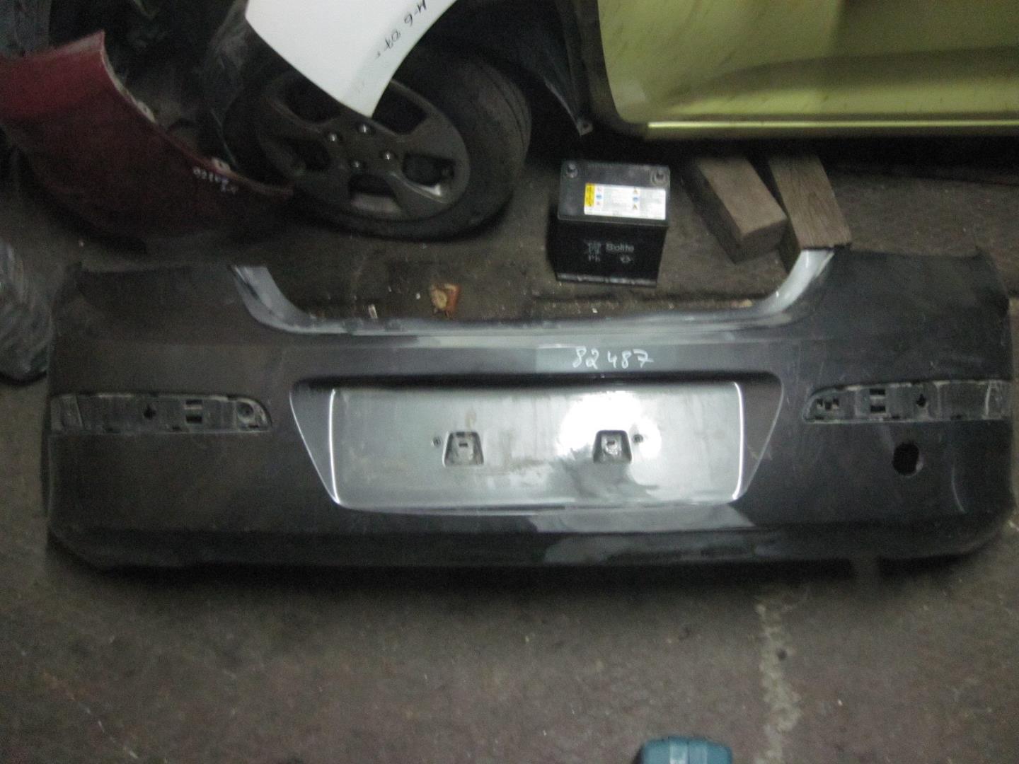 Бампер задний