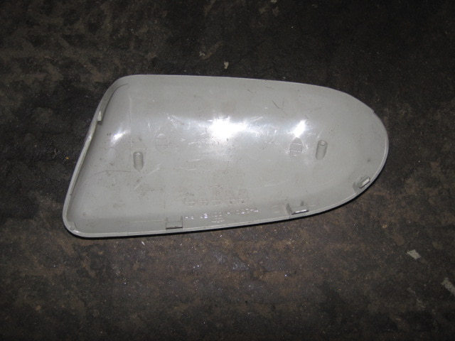 Крышка корпуса зеркала правого