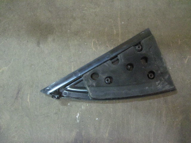 Накладка двери задней левой