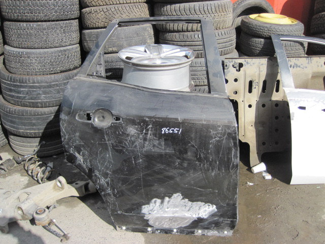 Дверь задняя правая