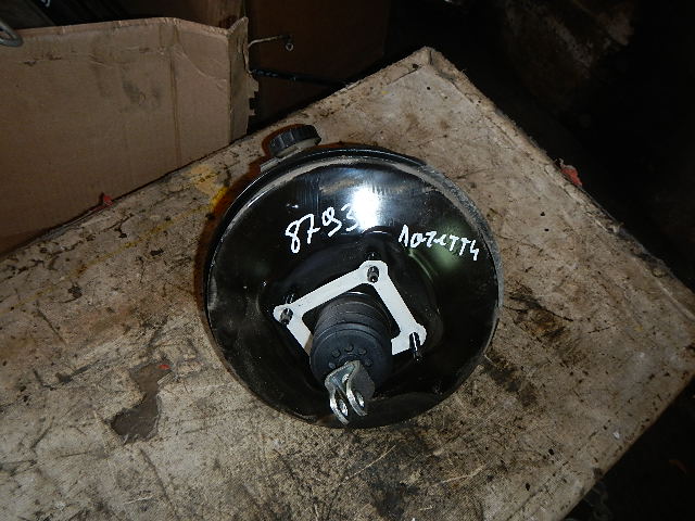 Усилитель тормозов вакуумный