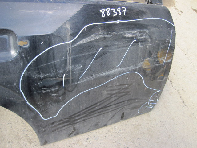 Дверь задняя правая