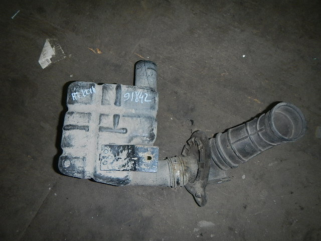 Резонатор воздушного фильтра