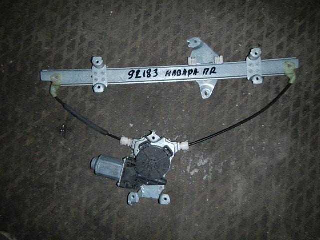 Стеклоподъемник электр. передний правый