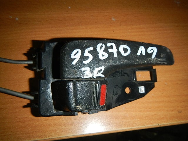 Ручка двери внутренняя правая