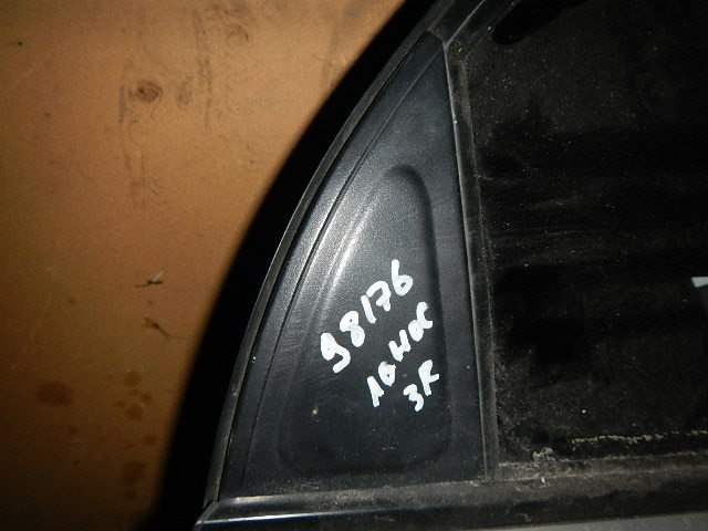 Накладка двери задней правой
