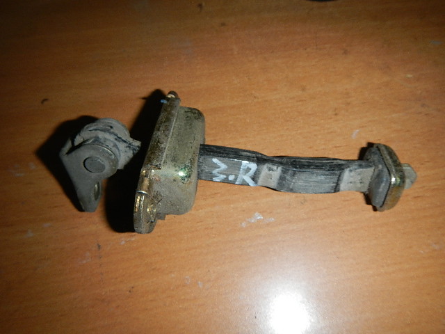 Ограничитель двери