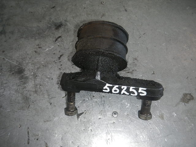 Опора двигателя